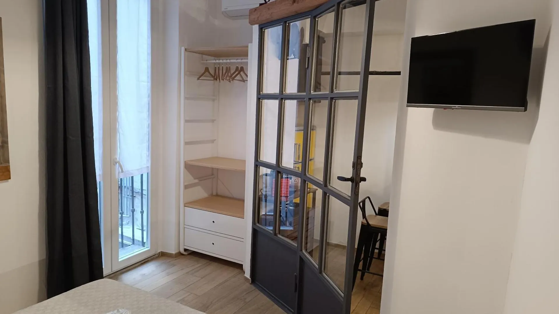 Gio House Genova Apartment 0*, Genoa